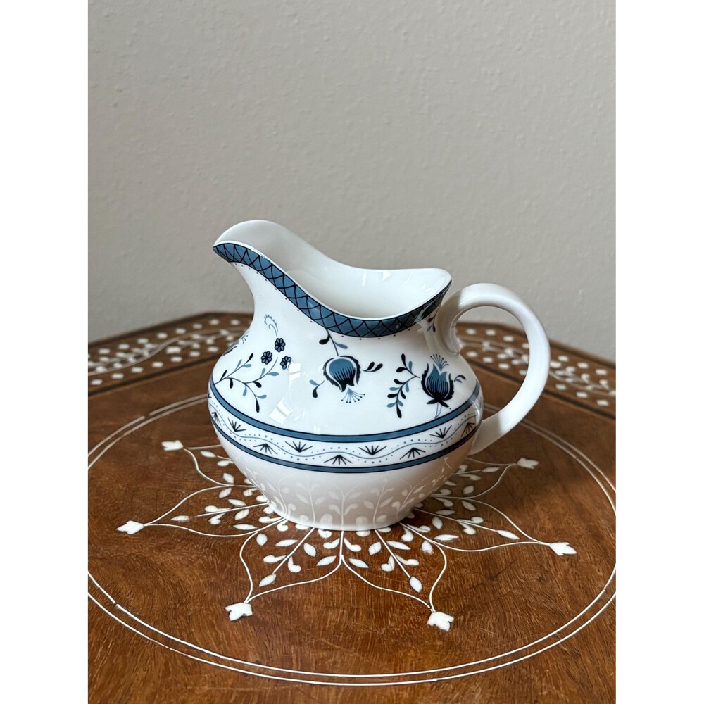 Vintage Royal Doulton Creamer ‘Cambridge’ T.C. 1017  Blue Floral